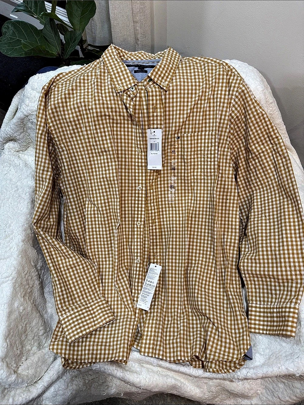 Tommy Hilfiger Classic Fit Button-Down Shirt Gingham Shirt in Yellow & White XL